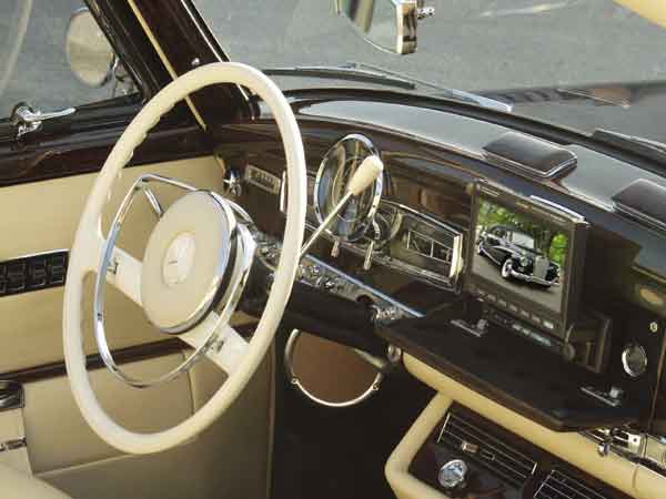 Mercedes 300d interior